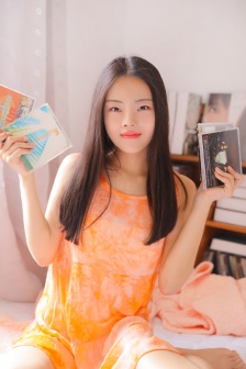 女m被主人虐玩调教小说
