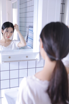 怎么把冰块一颗一颗往里堆